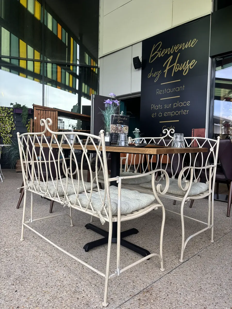 Banquette en fer forgé